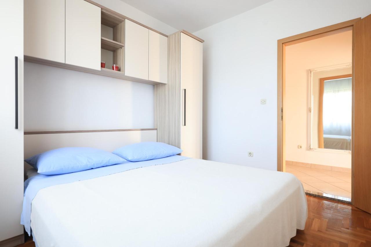Apartments Ana Петрчане Экстерьер фото